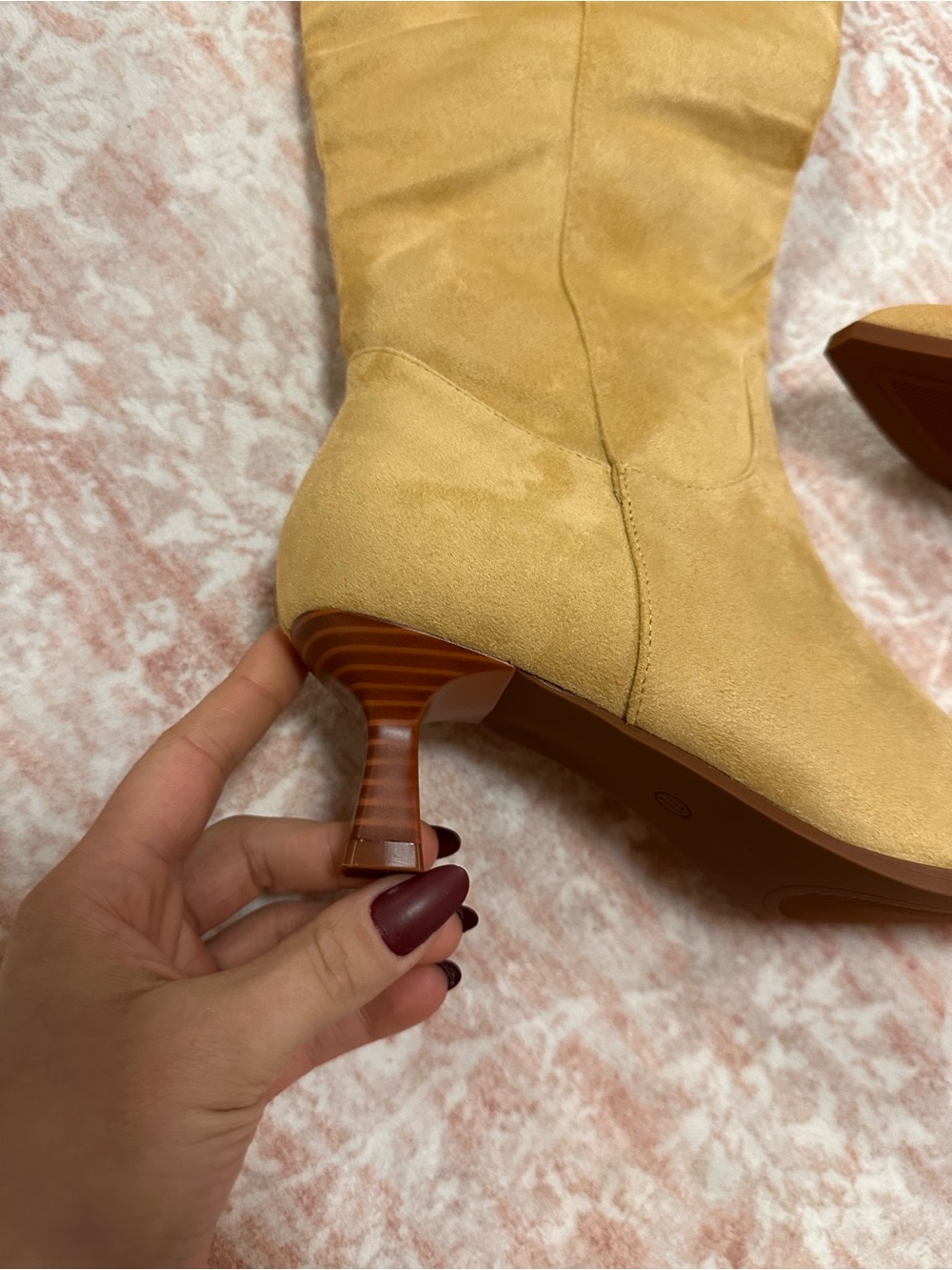 NWT 🤎 Faux Suede Knee High Boots - Picture 7 of 9